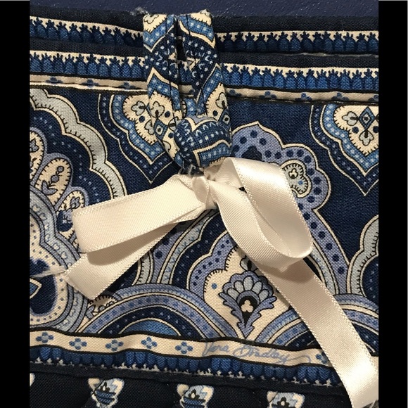 🎉Sale🎉Vera Bradley Nantucket Navy tote bag - Picture 9 of 16